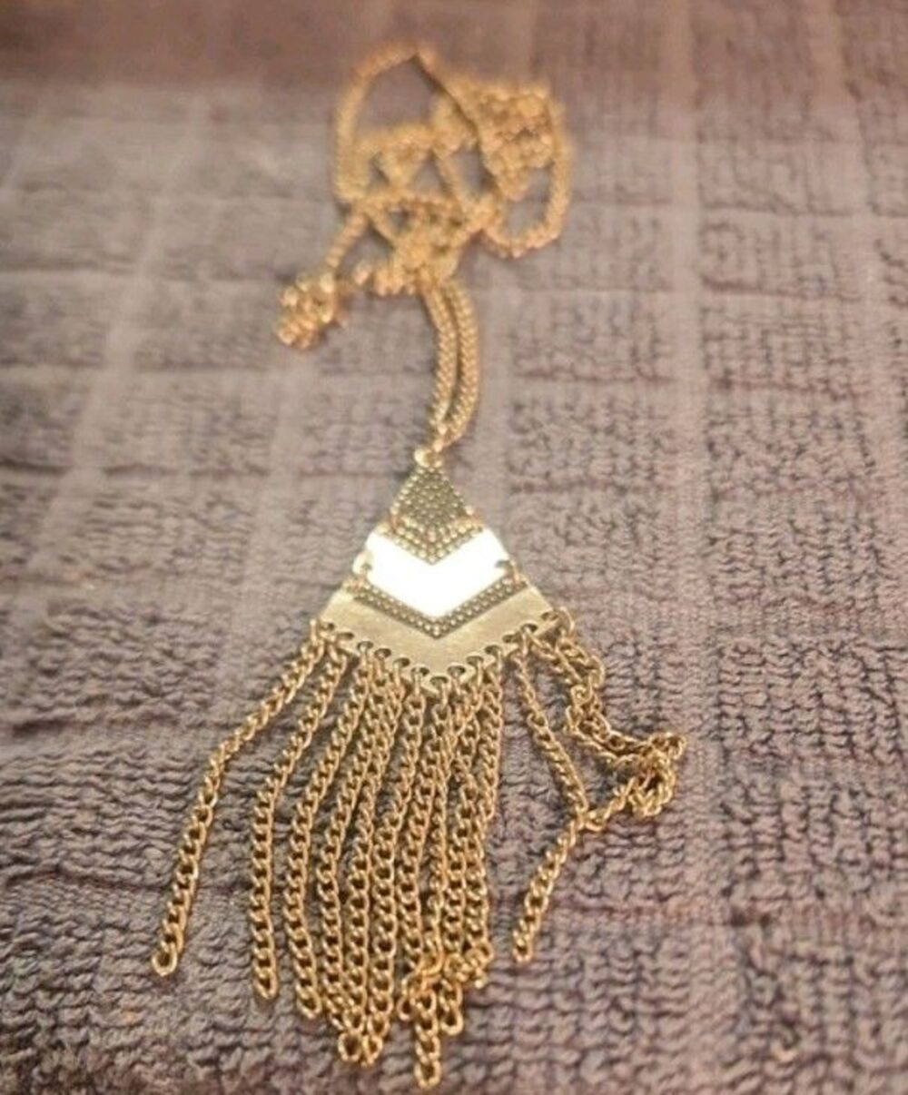 Silver Tone Tassel Necklace